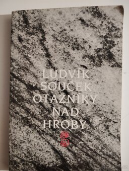 Životopisné a historické knihy - 12