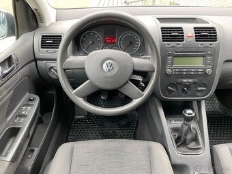 VW Golf 1.4i, r. 2005, naj. 118000 km, klimatizace, nová STK - 12