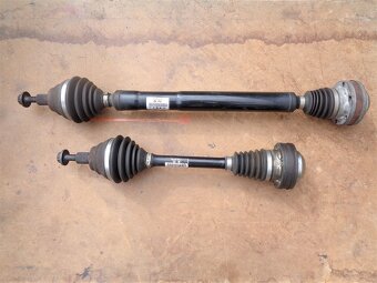 Škoda Superb II 1.8TSI 118kW CDAA barva 1Z1Z náhradní díly - 12