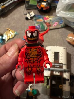 Lego směs kostek 24,7 kg Ninjago, Minecraft, City, Friends - 12