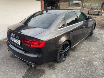 AUDI A4 B8 3.0 TDI S4 LOOK výfuk s el.klapkou hezká výbava - 12