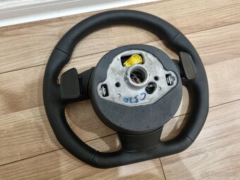AUDI RS PERFOROVANY ZKOSENY VOLANT - 12