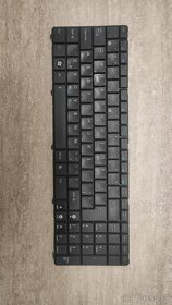 NÁHRADNÍ DÍLY NA NOTEBOOKY HP / ASUS / DELL / LENOVO A DALŠÍ - 12