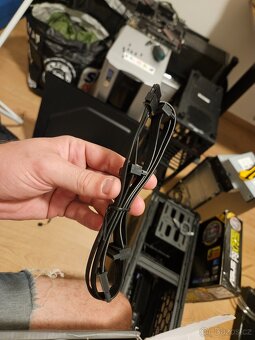 1000W zdroj Enermax Platimax EPM1000EWT - 12
