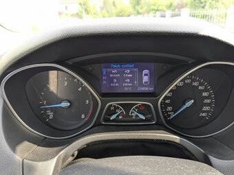 Ford Focus combi 1,6 TDCi 77kw - 12