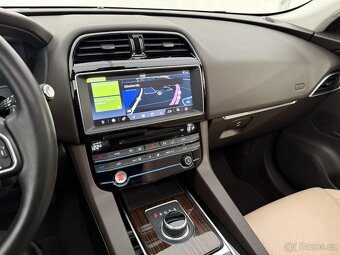 Jaguar F-Pace, 2.0D AWD 132kw AT CZ LED - 12