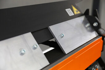 Segmentová ohýbačka S125 s kruhovým nožem+Stylus - 12