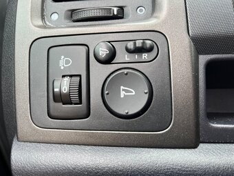 Prodej Honda CRV CTD-i 2,2 110KW 4x4 6 manuál - 12
