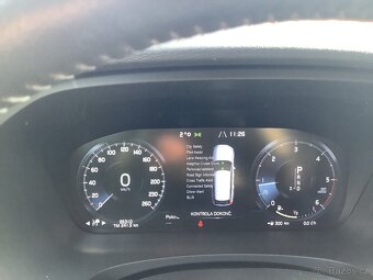 Volvo V90 CrossCountry - 12