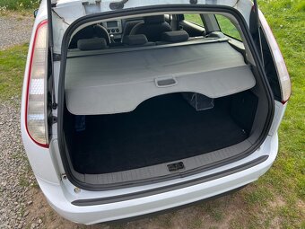 Ford Focus 1.6 benzín - 12