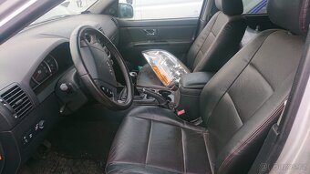 Kia Sorento - 12