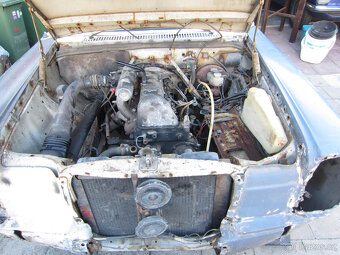 MB W115 - 12