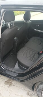 Kia Ceed SW 1.6 CRDi 100kw, koupeno v ČR, servis KIA - 12