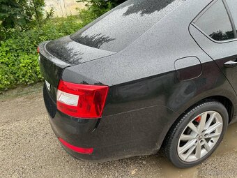 SKODA OCTAVIA 3 spoiler kridlo lipko na kufor - 12