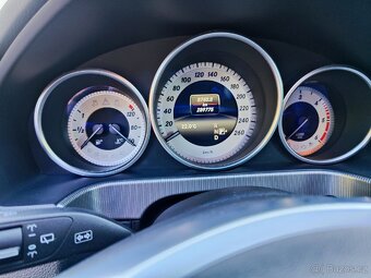 Mercedes Benz E350 cdi  4Matic AMG - 12