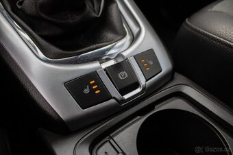 Opel Antara 2.2CDTi krásne zachovalé auto - 12