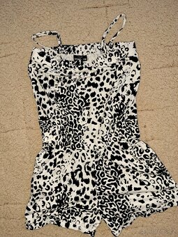 Šaty různé velikosti - 12