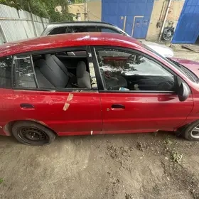 Rio Kia 1.5 benzínové motor 2003 - 12