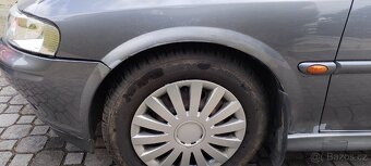 Opel Vectra 1.8i - 12