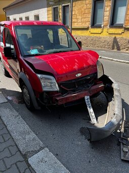 Ford Connect - 12
