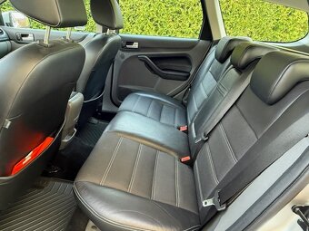 Ford Focus kombi 2.0 TDCI Ghia 100kw - 12