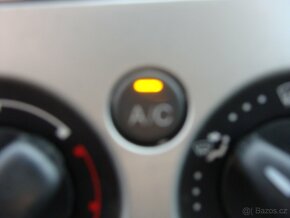 Ford Focus,1.6i,klimatizace, nová STK - 12