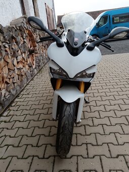 DUCATI SUPERSPORT S - 12