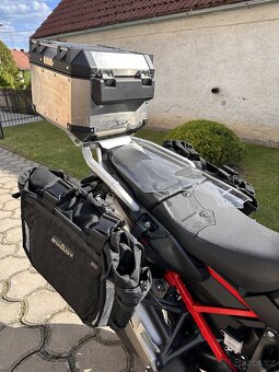 Honda CRF 1100 Africa Twin / 1.majitel / ČR - 12