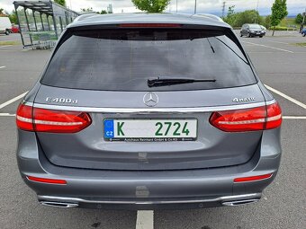 Mercedes Benz E400,250kW,4x4,masáže,SUPER - 12
