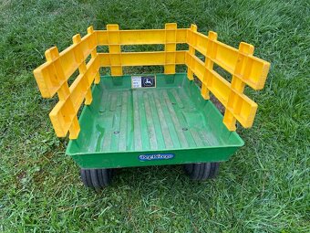 Elektrický traktor Peg Perego John Deere + 2x vozík - 12