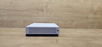 prodám Xbox One S 500GB - 12
