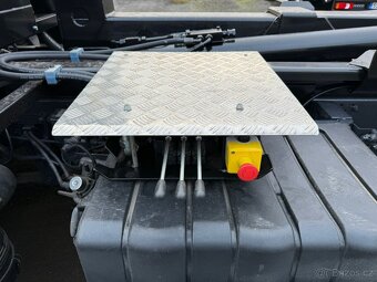 Volvo FL250 E6 NOVÝ NOSIČ KONTEJNERŮ - 12