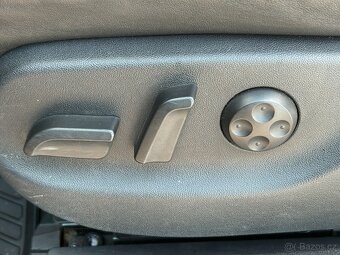 Audi A4 B6 cabrio 2,5V6 125kW - 12