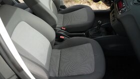 Seat Ibiza 1,4 16 V, 63 kW, rok 2011, nová STK 2/2026 - 12