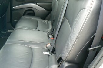 Mitsubishi Outlander 2.4 AUTOMAT 4X4 2008 - 12