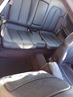 Mercedes benz CLK 2.0i - 12