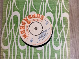 Gramofonová deska Supraphon Krátký 45 záznam, cena za kus - 12