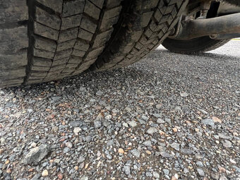 Hákový nosič IVECO AT190S36, r.v. 2004 - 12