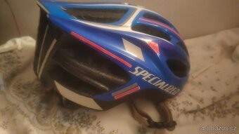 GT MACH 1,velikost kol16, pěkný stav,helma SPECIALIZED - 12