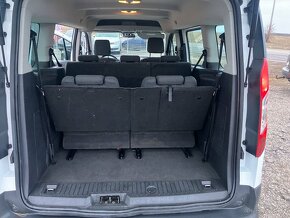 Ford Tourneo Connect 1,6 TDCI,7miestne MAXI - 12