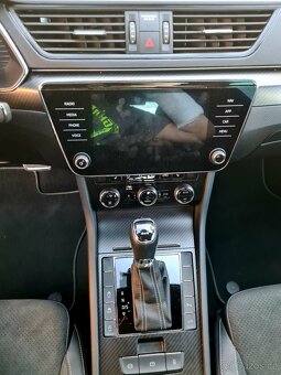 ŠKODA SUPERB SPORT 2.0 TDi / 147 kW 4x4 R.V. 2023 - 12
