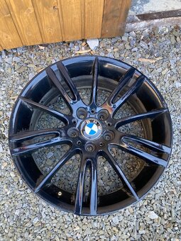 Bmw F30 320d 135kw automat - 12