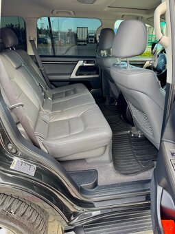 Land Cruiser 200 V8 4,5 D - 12