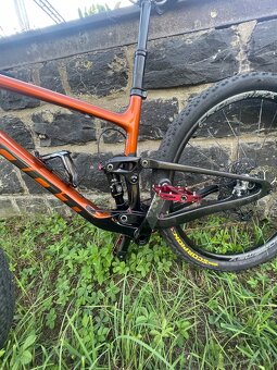 Celoodpružene kolo Giant anthem DA SE DAT NA FOX VIDLICI - 12