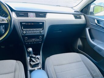 ŠKODA RAPID 1.2 Tsi BENZÍN  DIGIKLIMA , ALU KOLA, VYHŘEV SED - 12