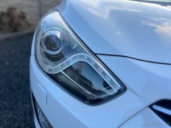 HYUNDAI I40 1.7CRDI -LED-XENON-NAVI-KEYLESS-INFINITY-2.MAJ - 12