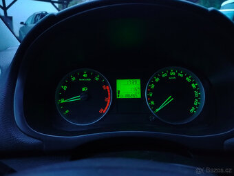 Škoda Fabia 2 1.4i 16v 63kW - 12