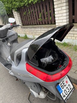 Piaggio X8 125 - 12