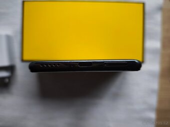 Poco F3 8GB/256 Gb - 12