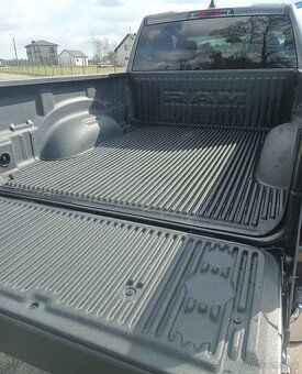 Dodge Ram 2021 - 12